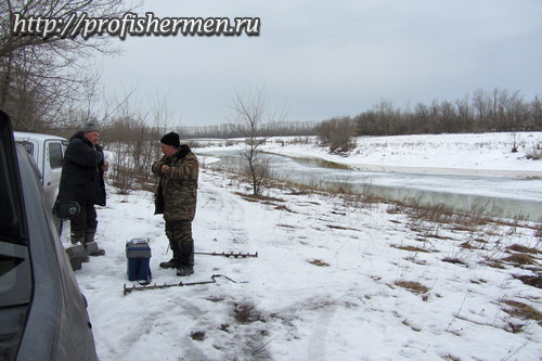 подготовка к выходу на лед